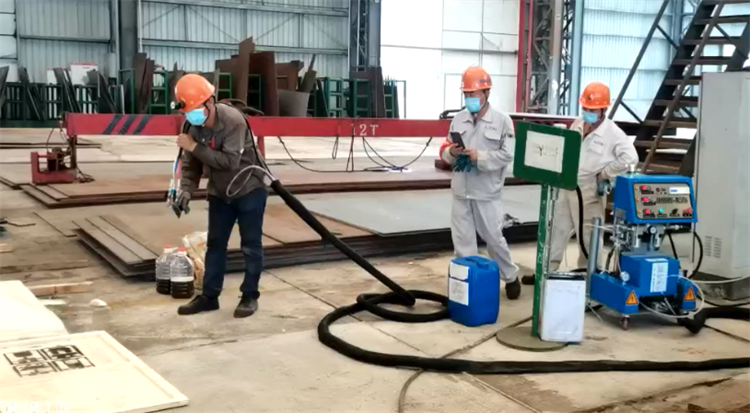 聚氨酯噴涂設(shè)備 聚氨酯噴涂設(shè)備