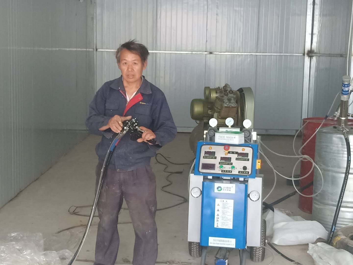 JHBW-A200聚氨酯設備噴涂豬舍保溫 JHBW-A200聚氨酯設備噴涂豬舍保溫