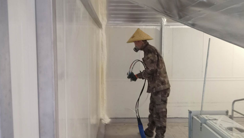 專業(yè)養(yǎng)殖場小型保溫噴涂機(jī)(聚氨酯發(fā)泡機(jī))-京華邦威 專業(yè)養(yǎng)殖場小型保溫噴涂機(jī)(聚氨酯發(fā)泡機(jī))-京華邦威