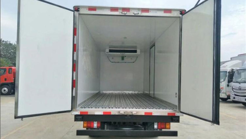 聚氨酯發(fā)泡噴涂_冷藏車柜保冷_聚氨酯噴涂機(jī)-京華邦威 聚氨酯發(fā)泡噴涂_冷藏車柜保冷_聚氨酯噴涂機(jī)-京華邦威