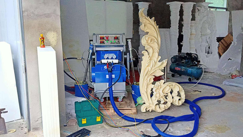 雕塑防腐耐磨聚脲噴涂機(jī)-京華邦威 雕塑防腐耐磨聚脲噴涂機(jī)-京華邦威